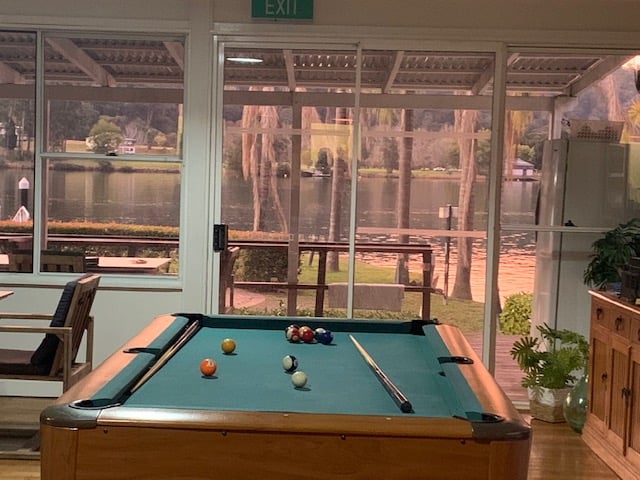 recroom pool table
